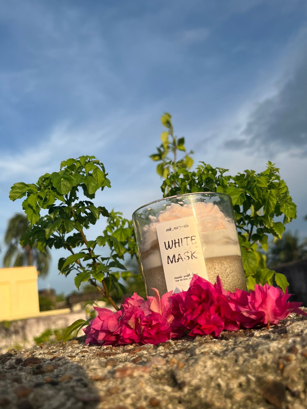 White Musk & Lavender Glow Candle